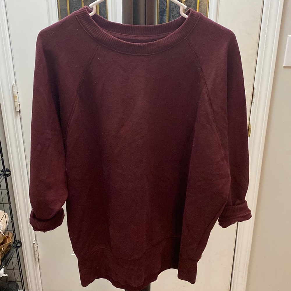 Aerie maroon sweatshirt. Size XS.